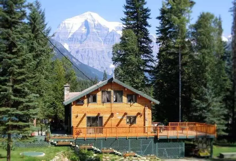 Aamiaismajoitus (B&B) Mount Robson Mountain River Lodge