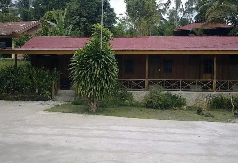 ベッドアンドブレックファースト Ue Datu Cottages