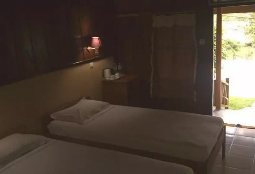 ベッドアンドブレックファースト Ue Datu Cottages