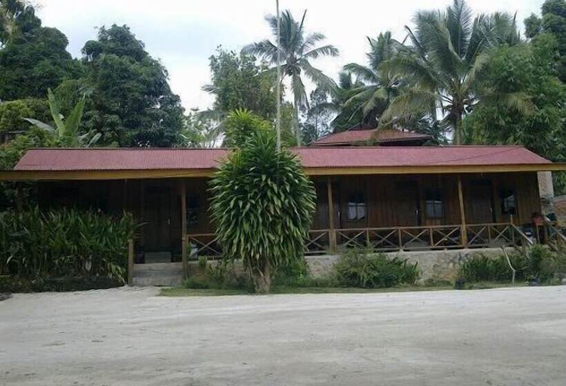 צימר Ue Datu Cottages