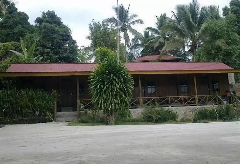 ベッドアンドブレックファースト Ue Datu Cottages