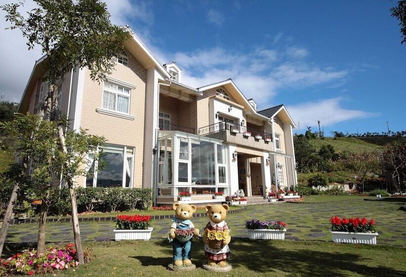 تختخواب و صبحانه Yilan Ya Lu Homestay