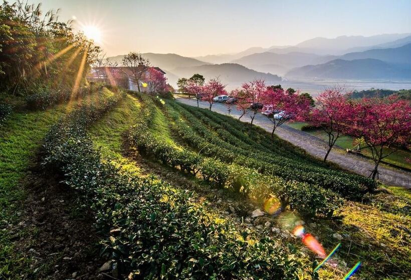 تختخواب و صبحانه Yilan Ya Lu Homestay