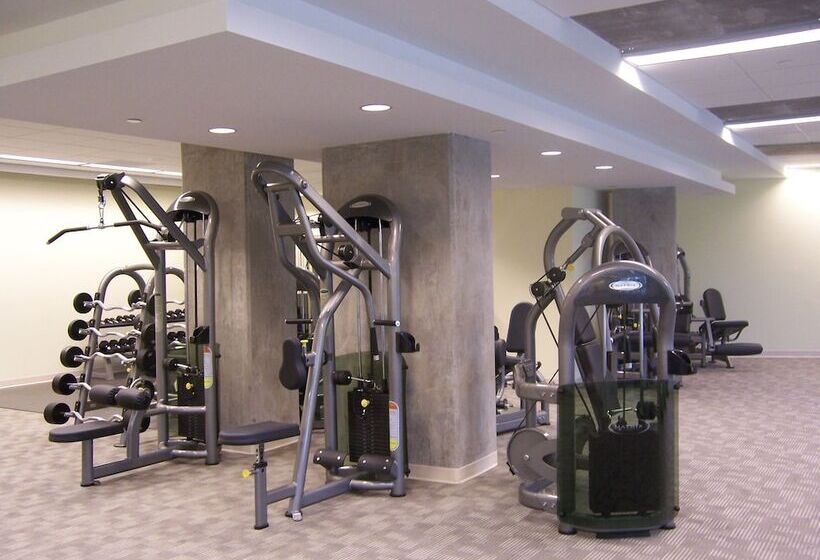 Crystal Quarters Furnished Apartments At The Gramercy