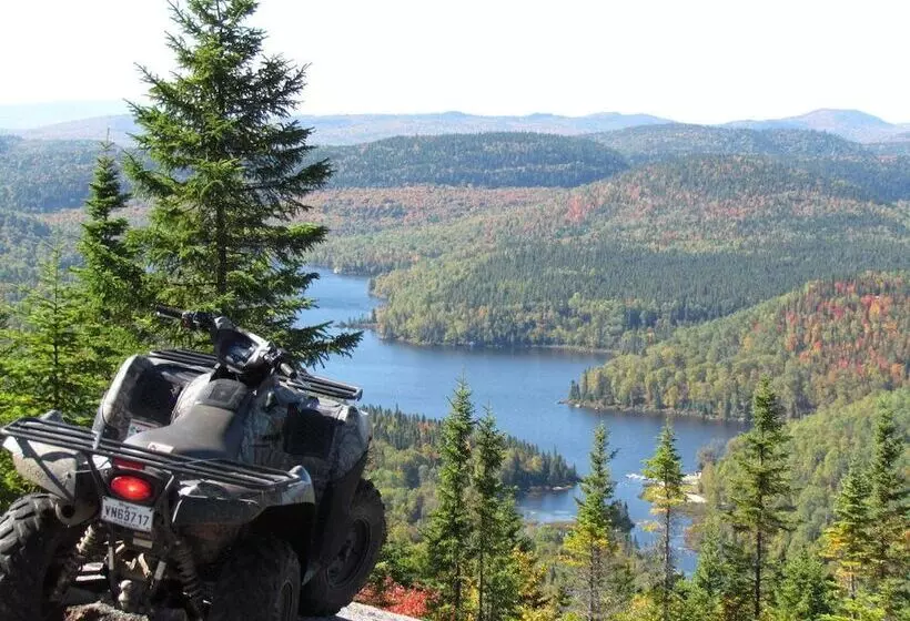 Hostelli L Auberge Et Restaurant La Glacière
