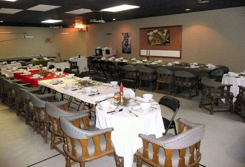 여관 L Auberge Et Restaurant La Glacière