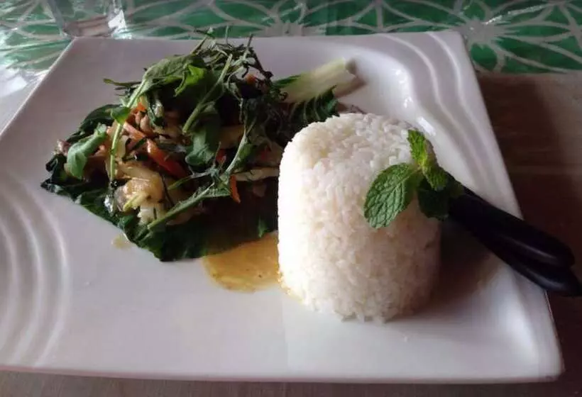 هتل Bayview Resort