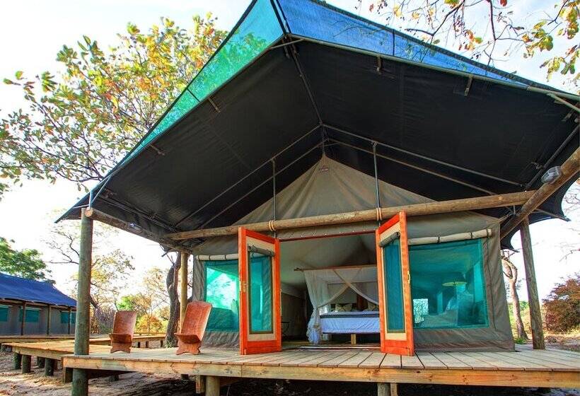 هتل Fathala Wildlife Reserve