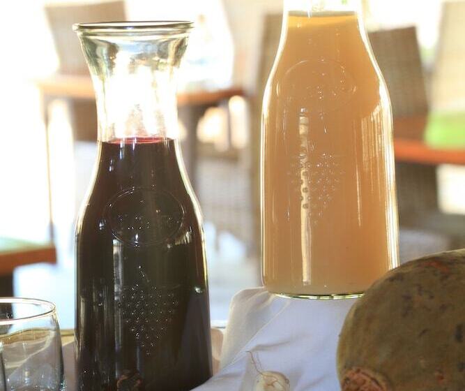 هتل Fathala Wildlife Reserve