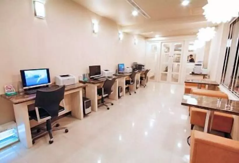 Kindness Hotel   Yuanlin