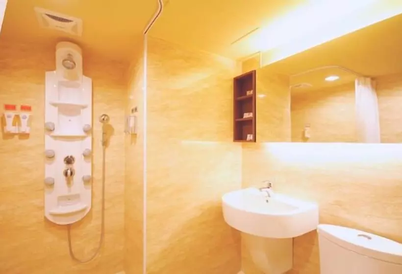 Kindness Hotel   Yuanlin