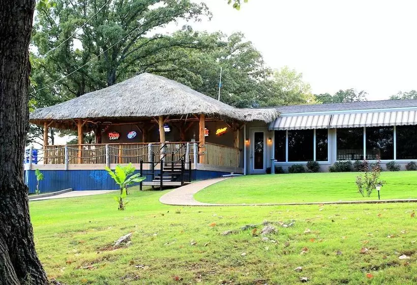 Hotelli Lake Texoma Lodge And Resort