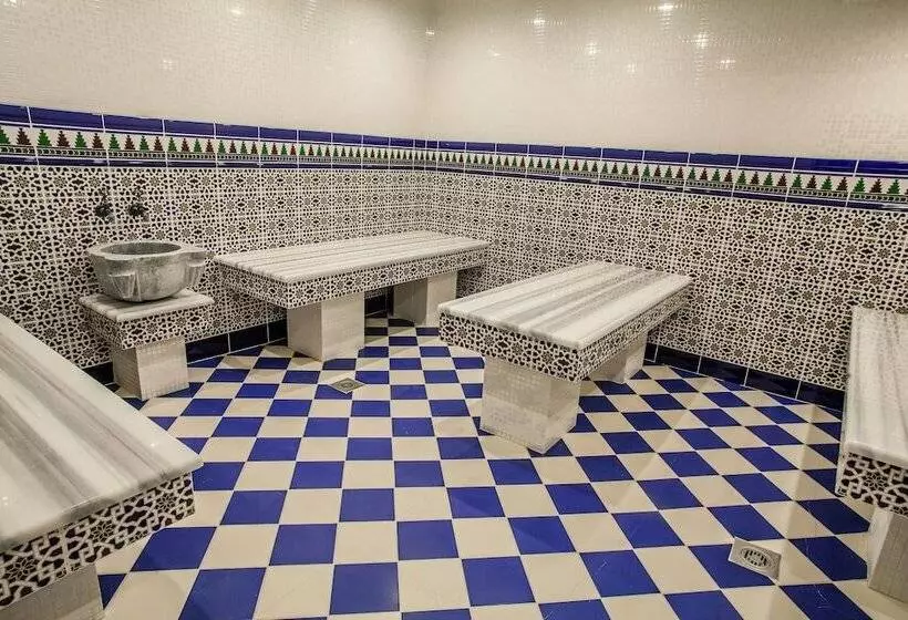 Hotelli Nabat Palace