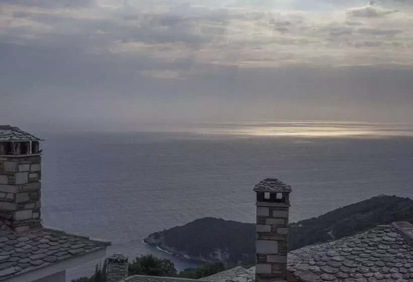 Hotelli Pilio Sea Horizon