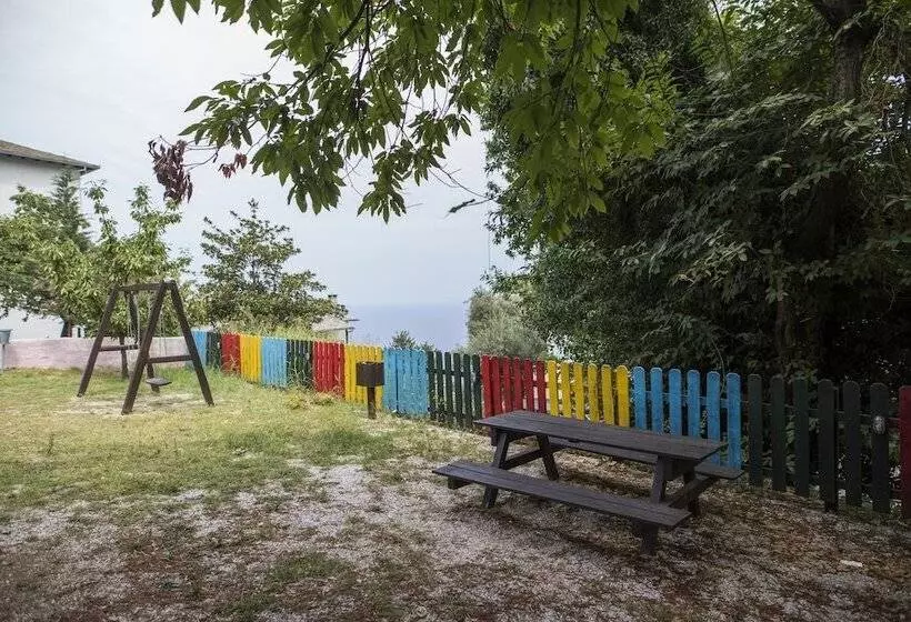 Hotelli Pilio Sea Horizon