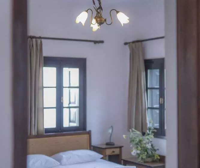 Hotelli Pilio Sea Horizon