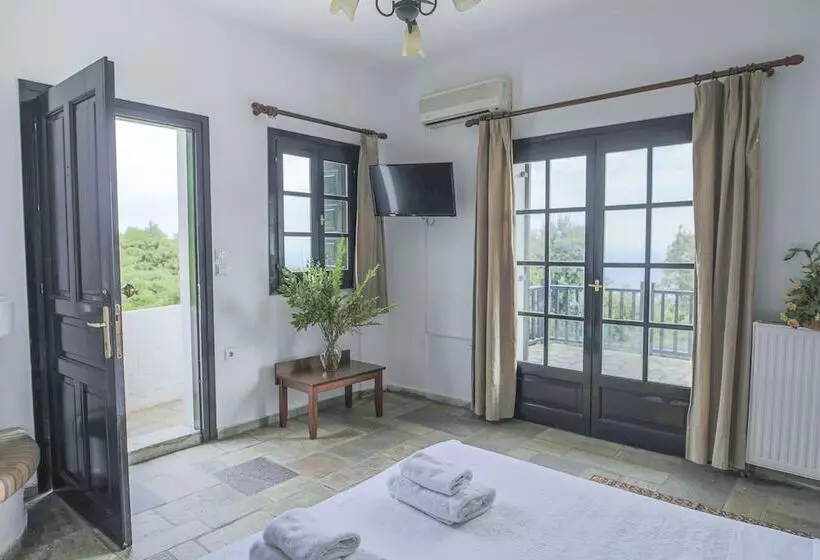 Hotelli Pilio Sea Horizon