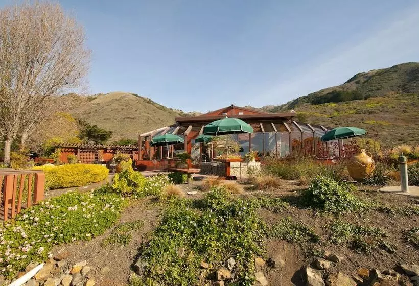 Hotelli Ragged Point Inn And Resort