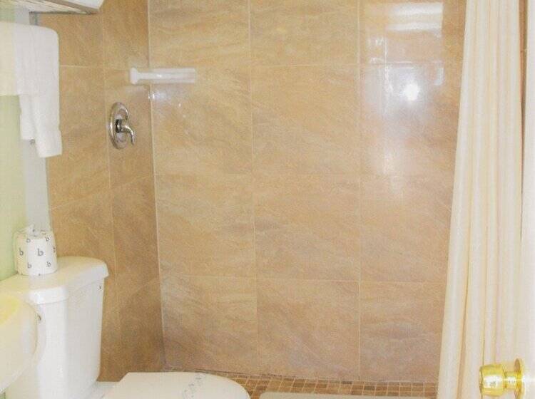 Motel Eagle Crater Lake Inn