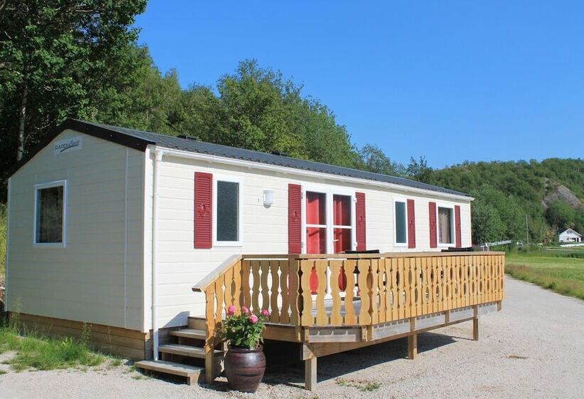 פנסיון Sjåvik Overnatting