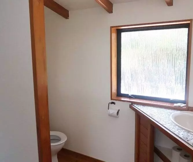 Retkeilymaja Te Nikau Retreat