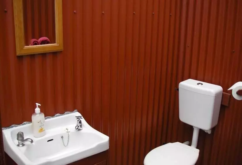 Retkeilymaja Te Nikau Retreat