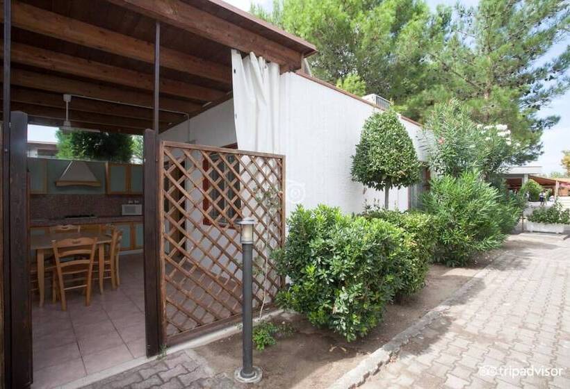 Курорт Villaggio Albatros