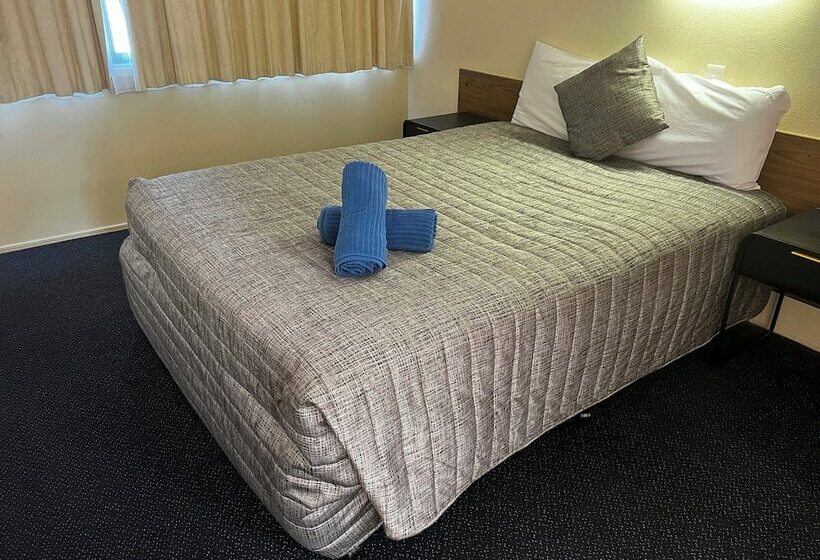 Y Motels Gympie
