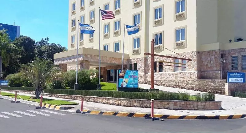 Beverly Hills: Hotel And Business