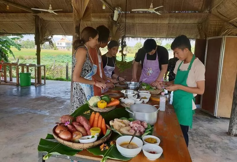 فندق Green Leaf Boutique