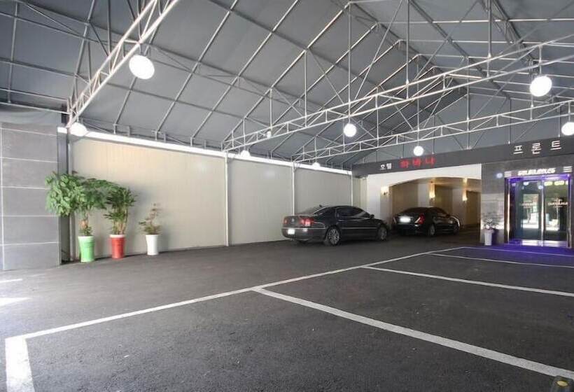 בית מלון כפרי Havana