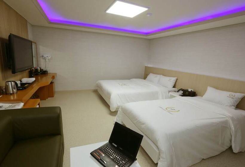 בית מלון כפרי Havana