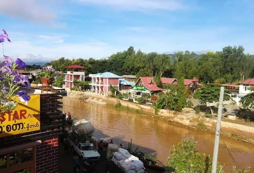 هتل Inle Star