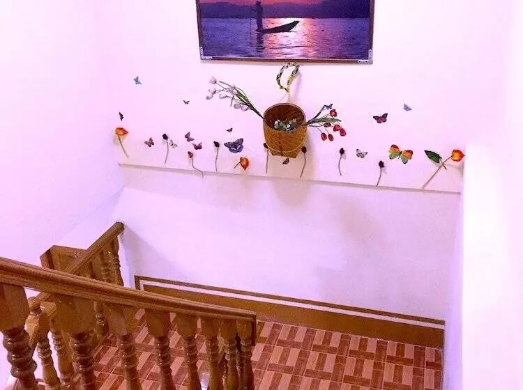 هتل Inle Star