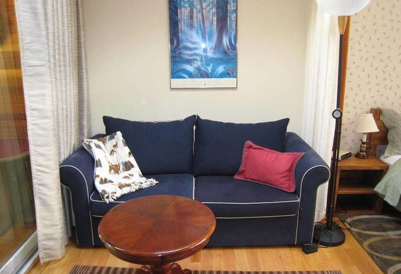 ホテル Kapristo Lodge