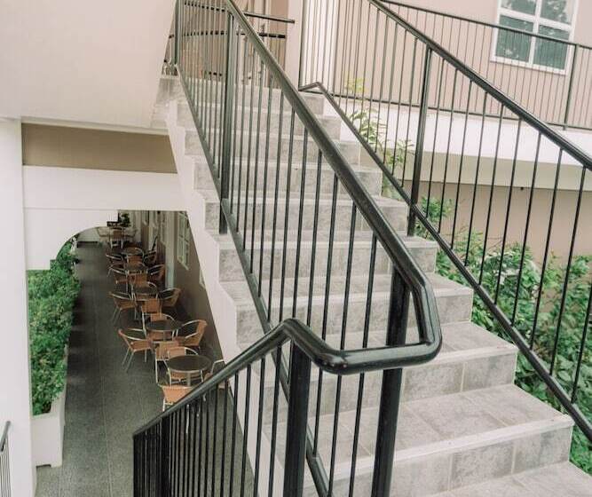 Kingsleys Hotel And Gastro Pub