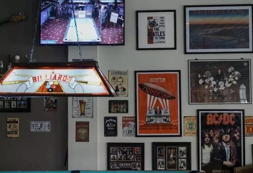 Kingsleys Hotel And Gastro Pub