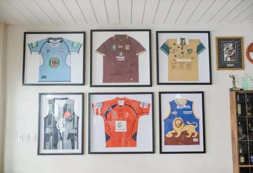 Kingsleys Hotel And Gastro Pub