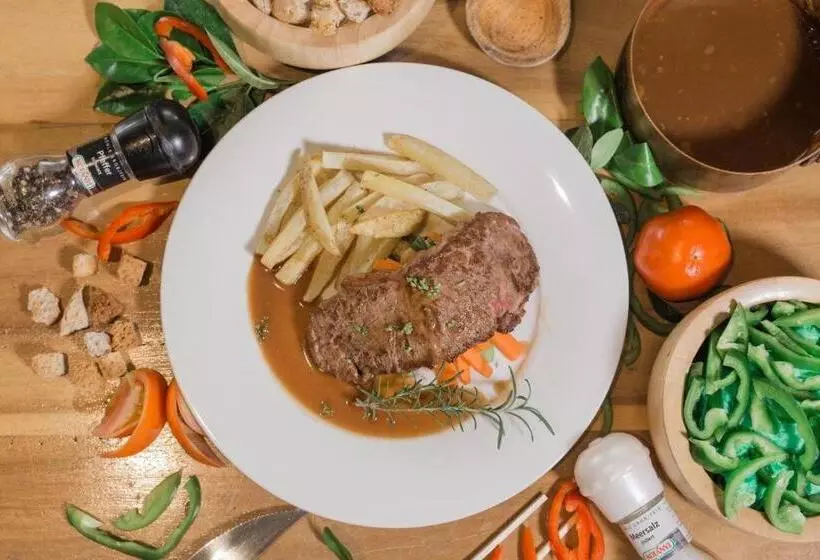 Kingsleys Hotel And Gastro Pub