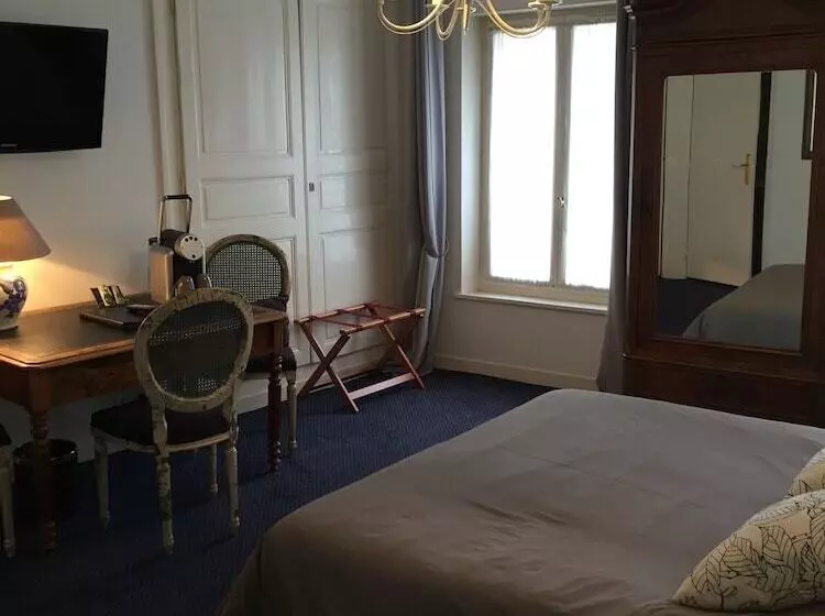 Hotel La Résidence Le Prieuré