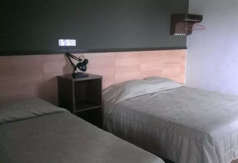 Hotel Lumut Villa Inn Homestay