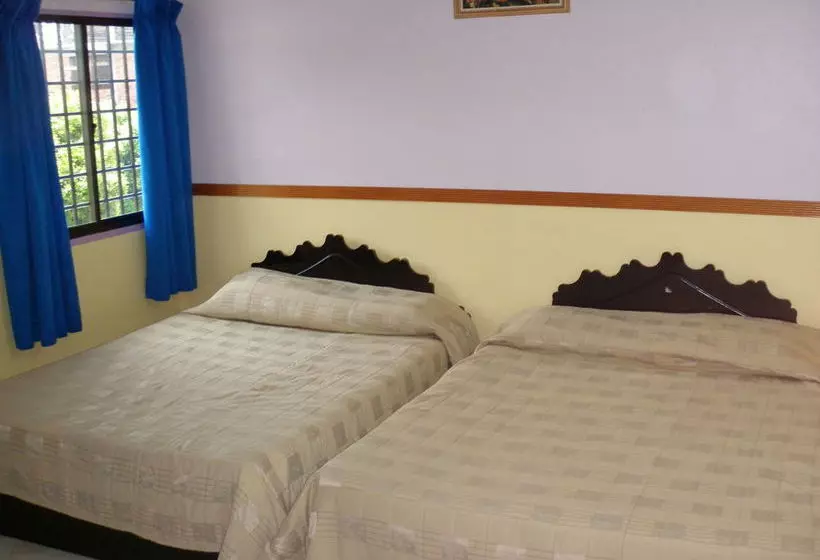 Hotel Lumut Villa Inn Homestay