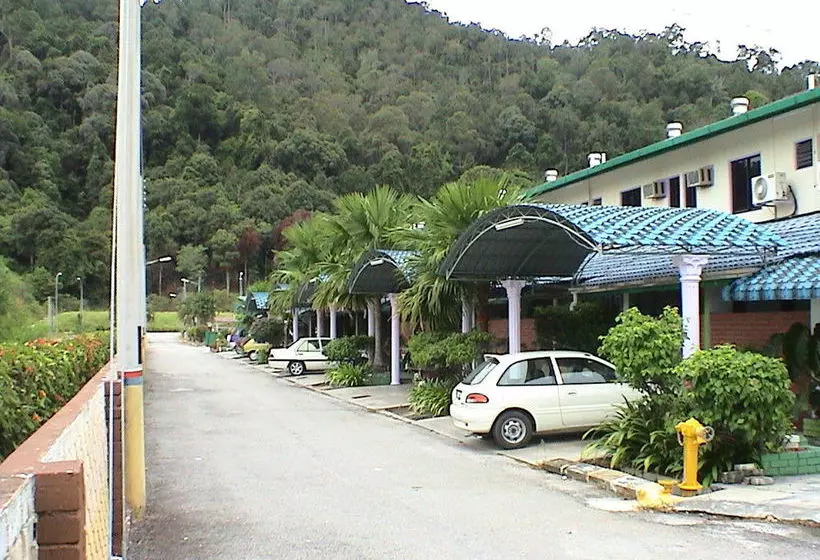 Hotel Lumut Villa Inn Homestay