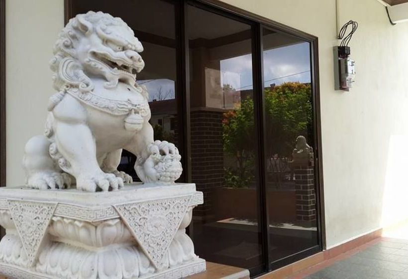 Hotel Lumut Villa Inn Homestay