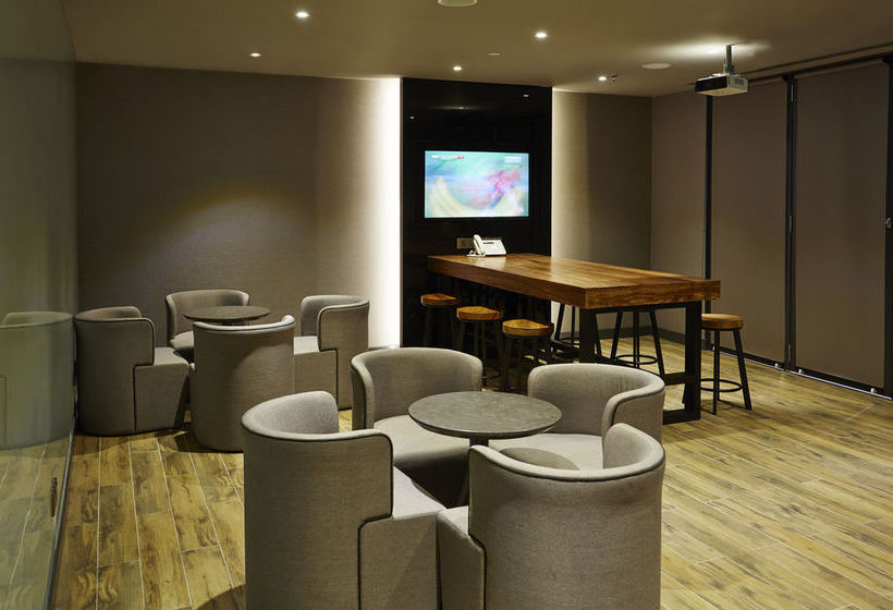 Hotel Plaza Premium Lounge Klia 2