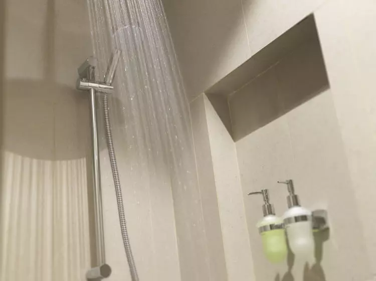 Hotel Plaza Premium Lounge Klia 2