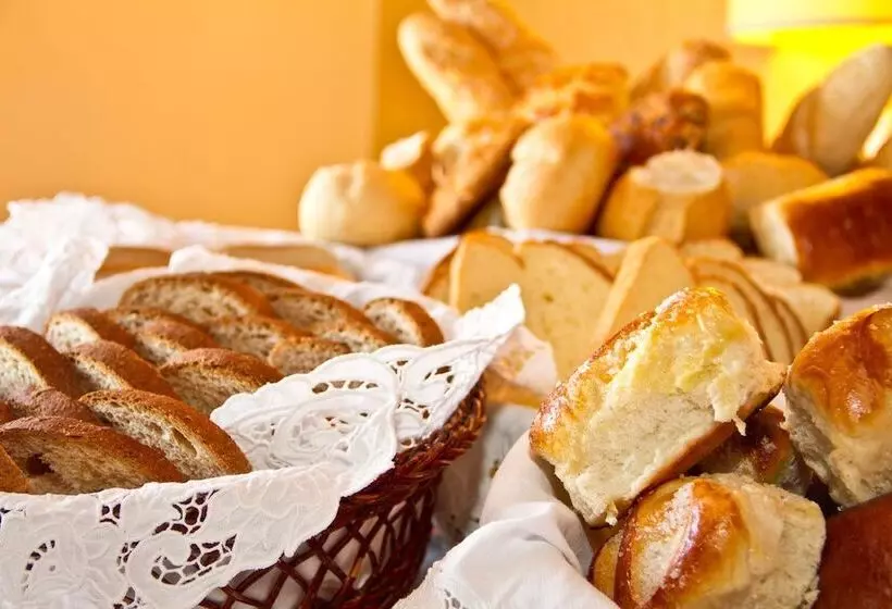 Отель Pousada Portal Das Cerejeiras By Platanus