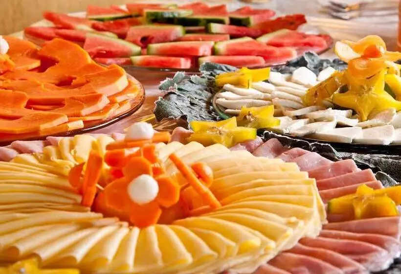 Отель Pousada Portal Das Cerejeiras By Platanus