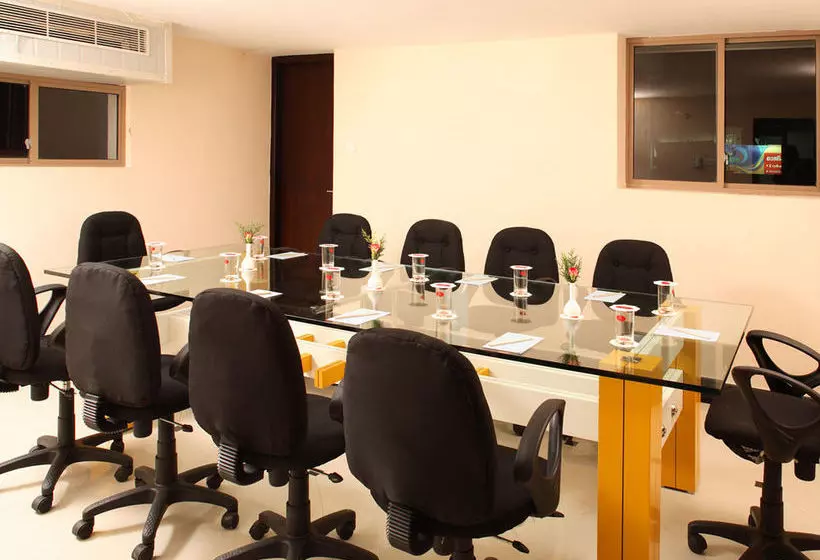 Hotel The Dunes Continental