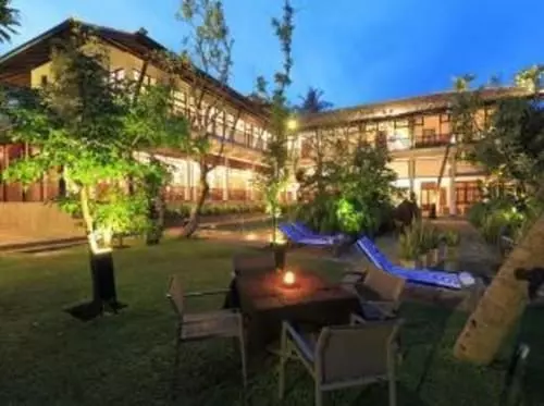 هتل Villa Republic Galle Entire Villa